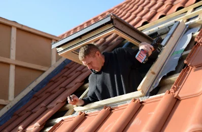 Pose de fenêtres de toit Velux à Motz